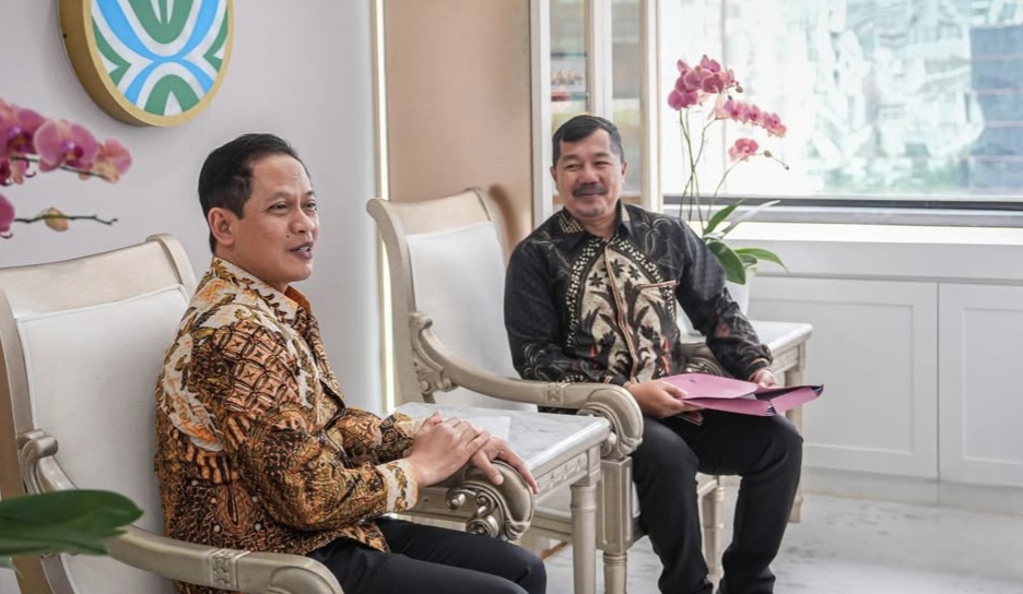 Bupati Kerinci, Monadi audiensi bersama Menteri Lingkungan Hidup, Hanif Faisol Nurapiq