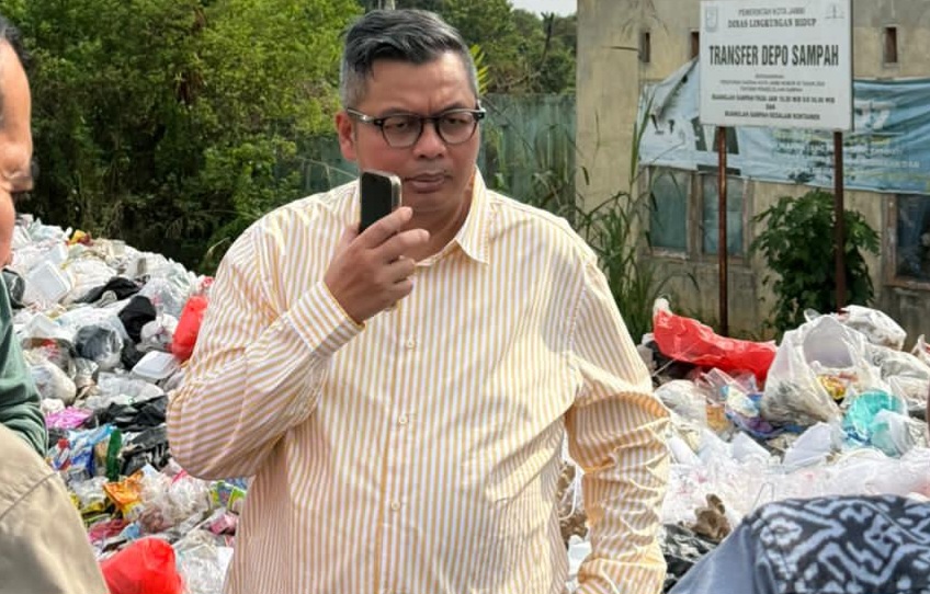 Kemas Faried Alfarelly minta DLH Kota Jambi segera selesaikan permasalahan sampah di Olak Kemang
