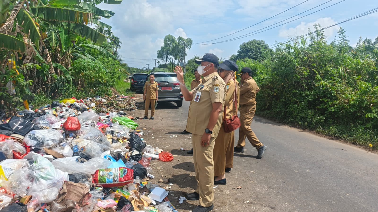 Dinas PUPR Kota jambi turun ke lokasi depo sampah Kelurahan Olak Kemang