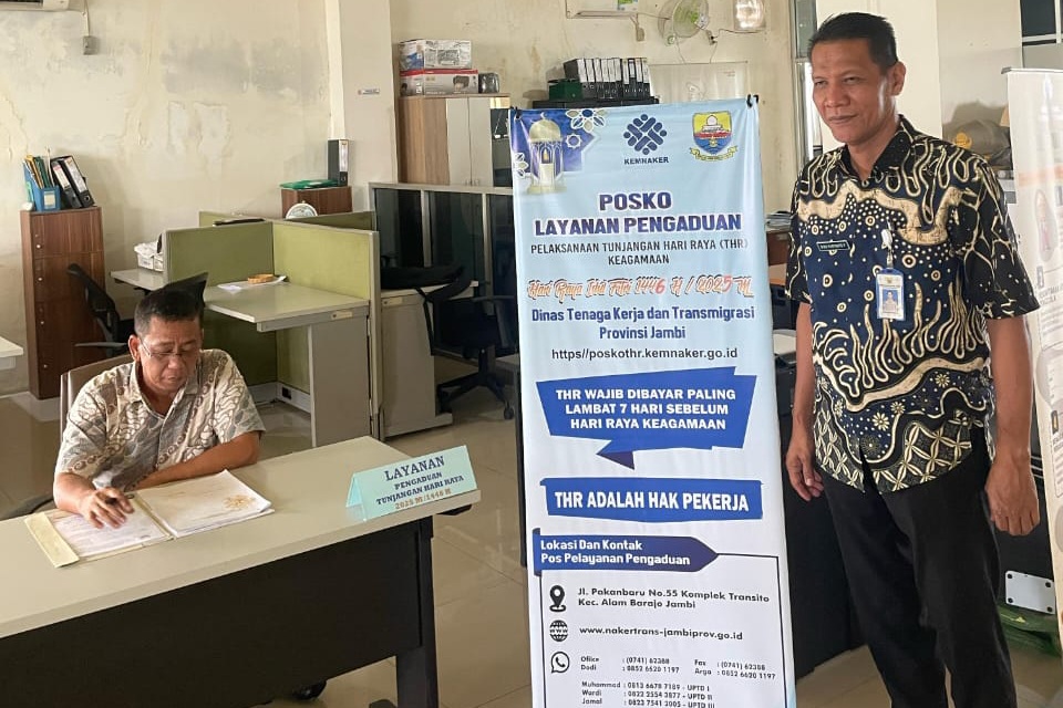 Disnakertrans Provinsi Jambi bula layanan pengaduan THR lebaran Idul Fitri