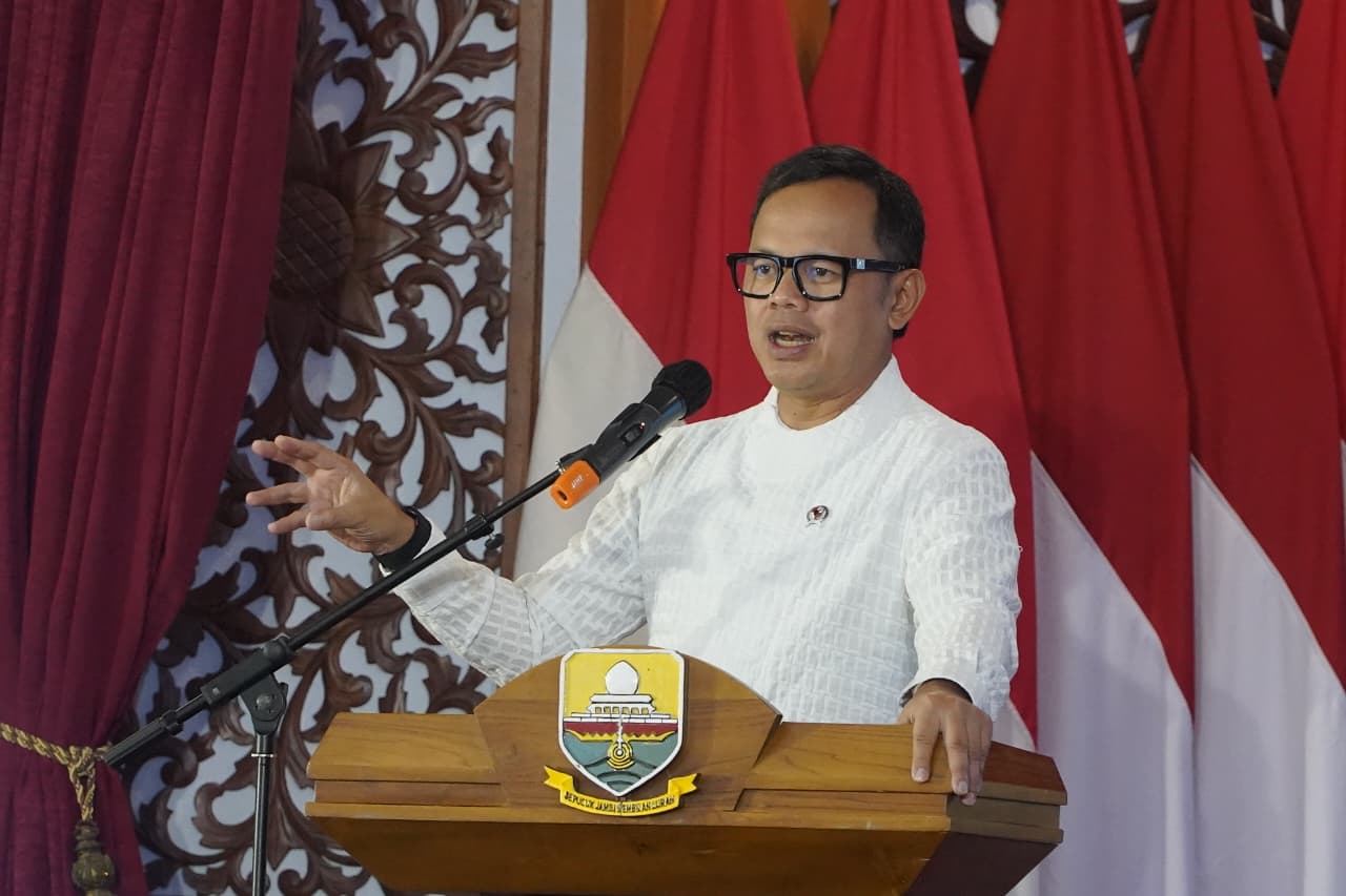Wamendagri Bima Arya sebut kepala daerah banyak stres soal anggaran