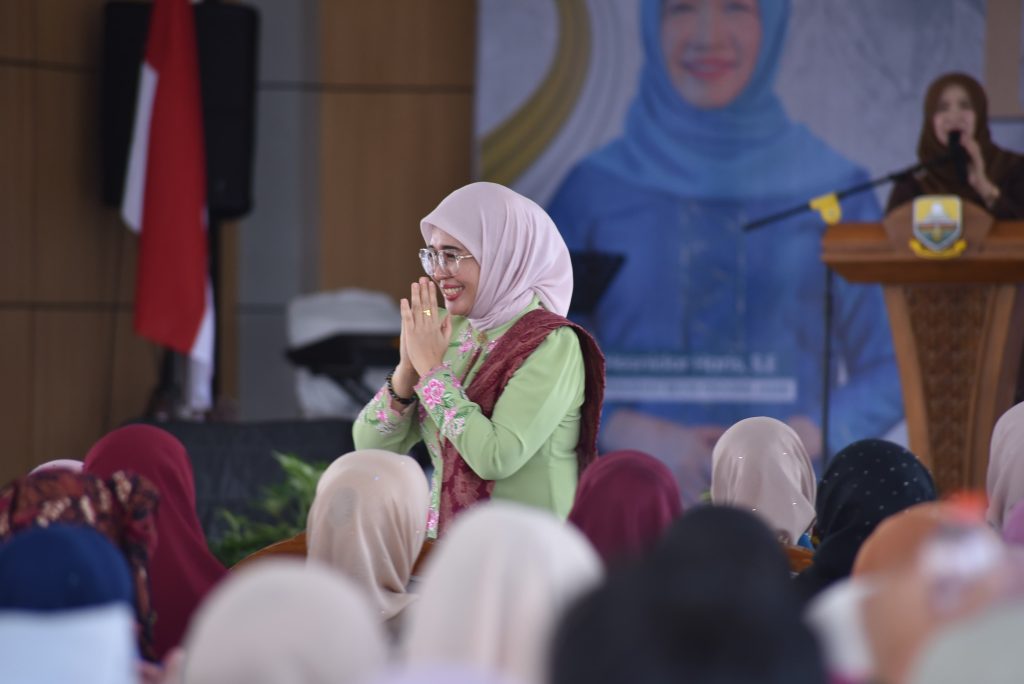 Ketua TP PKK Kabupaten Batang Hari, Zulva Fadil