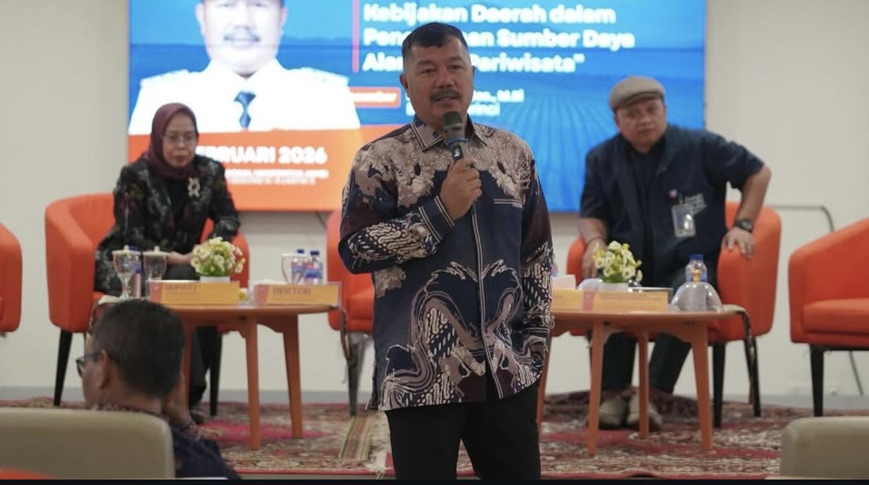 Bupati Kerinci, Monadi