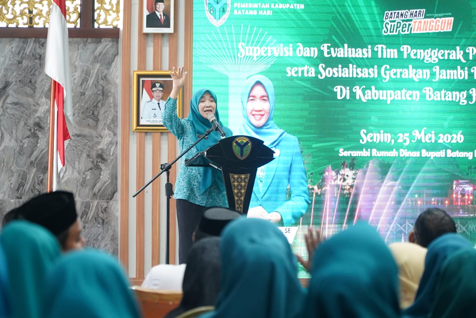 Ketua TP PKK Provinsi Jambi, Hesnidar Haris