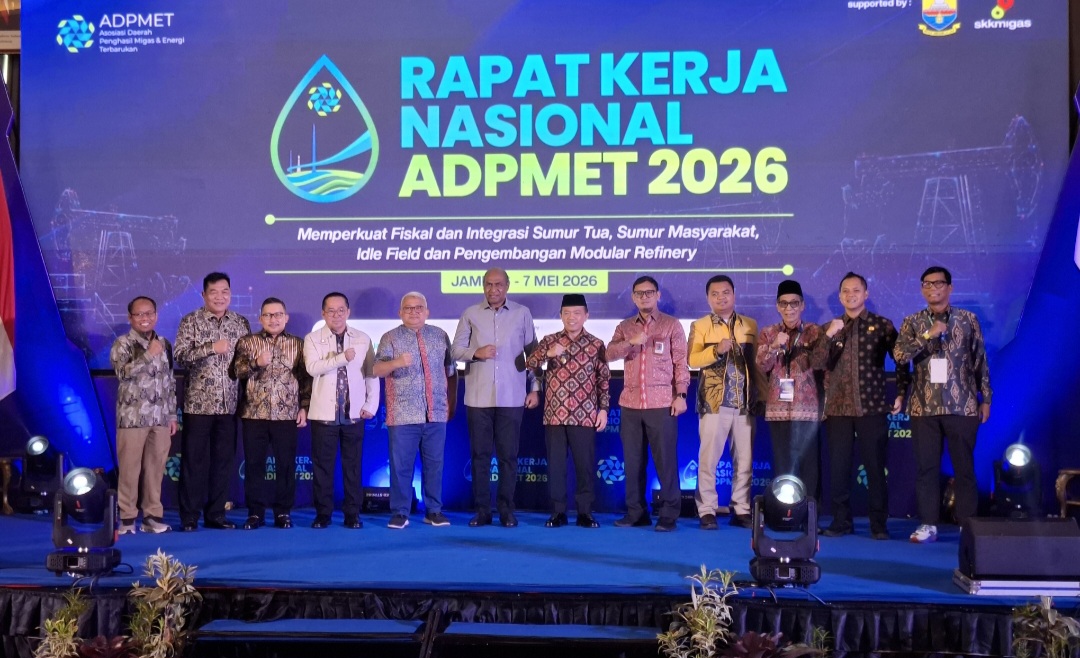 Gubernur Jambi Al Haris membuka Rakernas I ADPMET 2026