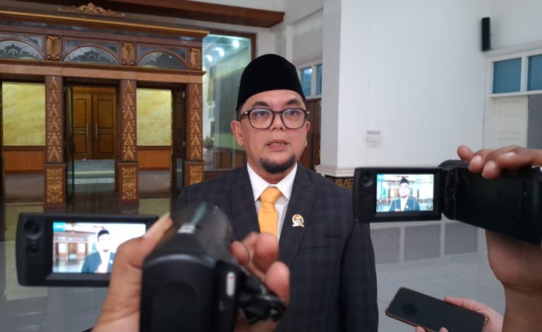 Wakil Ketua DPRD Provinsi Jambi, Ivan Wirata