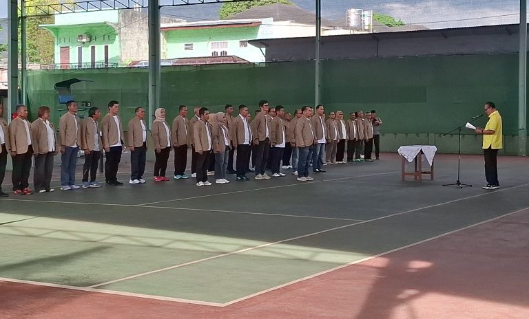 Ketum Umum BAVETI Jambi, Drs. Atma Jaya beserta pengurus dilantik