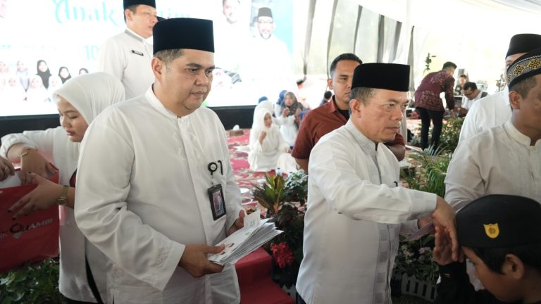 Bank Jambi santuni 250 anak yatim