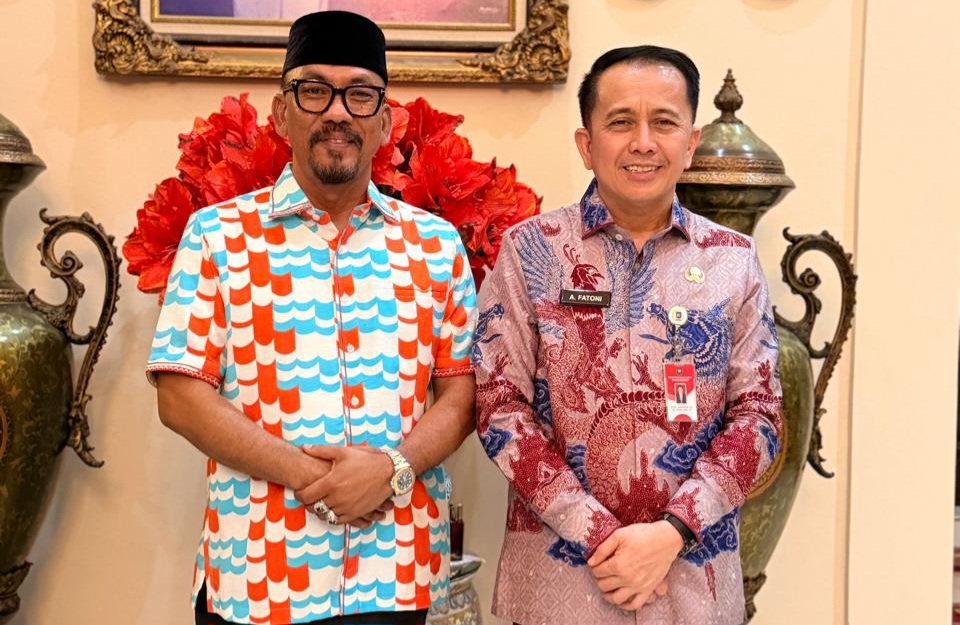 Ketua DPP IKAPTK Provinsi Jambi, Kemas Muhammad Fuad bersama Ketua DPN IKAPTK Agus Fatoni