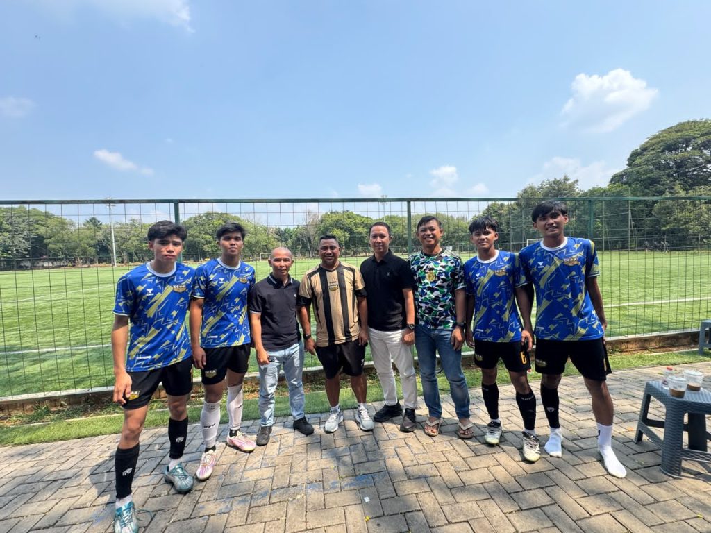 Pesepak bola Jambi lolos ke tahap terkahir seleksi Dewa United Development