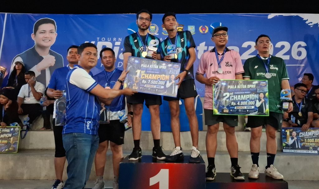 Ketua DPRD Provinsi Jambi, M Hafiz Fattah