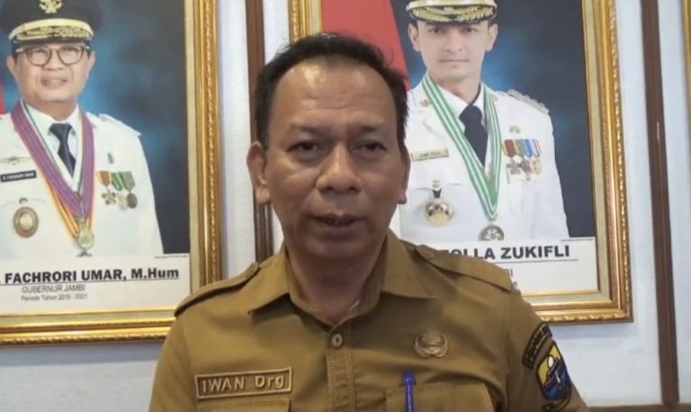 Direktur RSUD Raden Mattaher Jambi, drg. Iwan Hendrawan, MARS