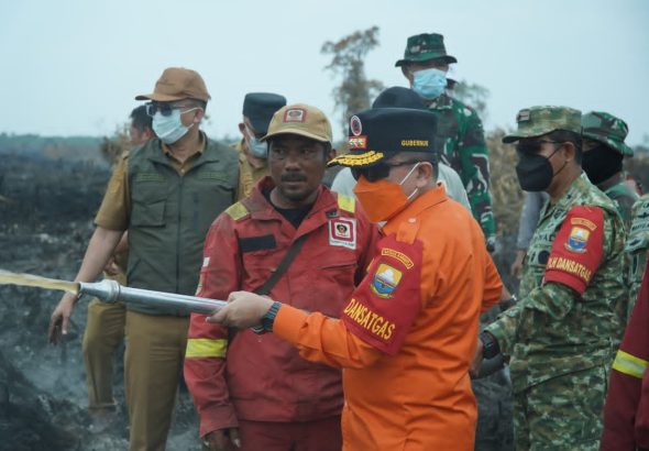Gubernur Jambi Al Haris padamkan api Karhutla di Muaro Jambi