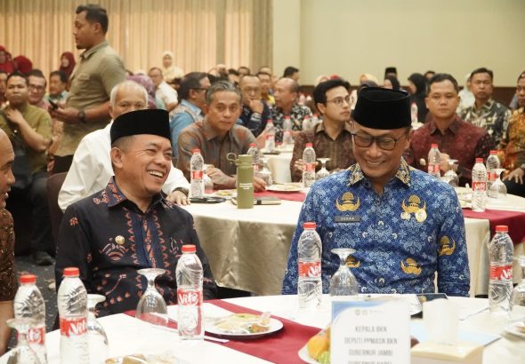 Gubernur Jambi Al Haris bersama Kepala BKN Zudan Arif Fakrulloh