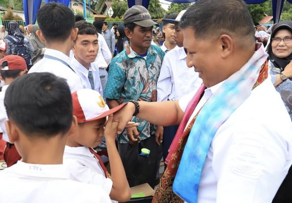 Kepala Dinas Pendidikan Provinsi Jambi, M Umar