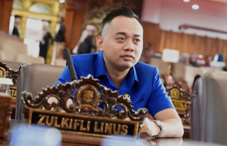 Anggota DPRD Provinsi Jambi, Zulkifli Linus