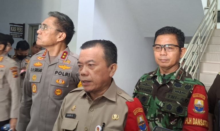 Gubernur Jambi Al Haris