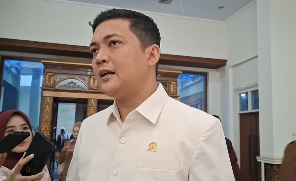 Ketua DPRD Provinsi Jambi, M Hafiz Fattah