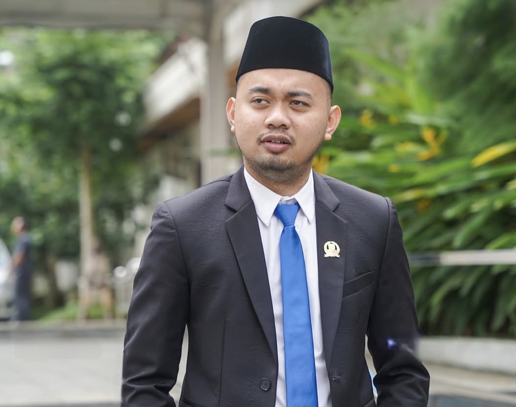 Anggota DPRD Provinsi Jambi dari Fraksi Partai Amanat Nasional, Zulkifli Linus